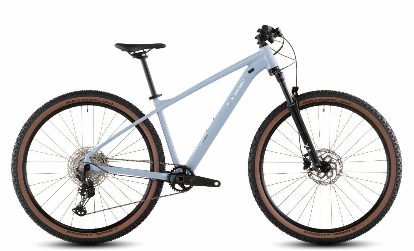 Cube Attention Pro iceblue´n´prism - 27,5 Zoll - Diamant (2026)
