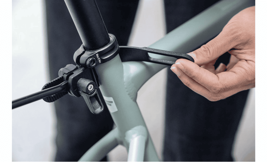 urban electric bikes MOKWHEEL Mesa Light 2.0 Step Thru Electric Commuter Bike | Perfect Urban  eBike