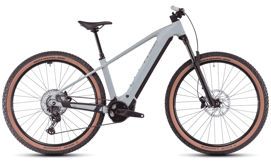 Cube Reaction Hybrid Race - 27.5 / 29 Zoll 800Wh 12K Diamant - desertgreen n prism