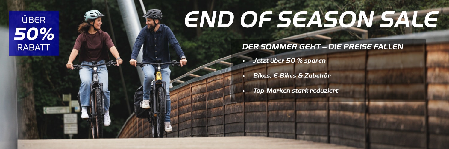 Zwei Radfahren unterhalten sich